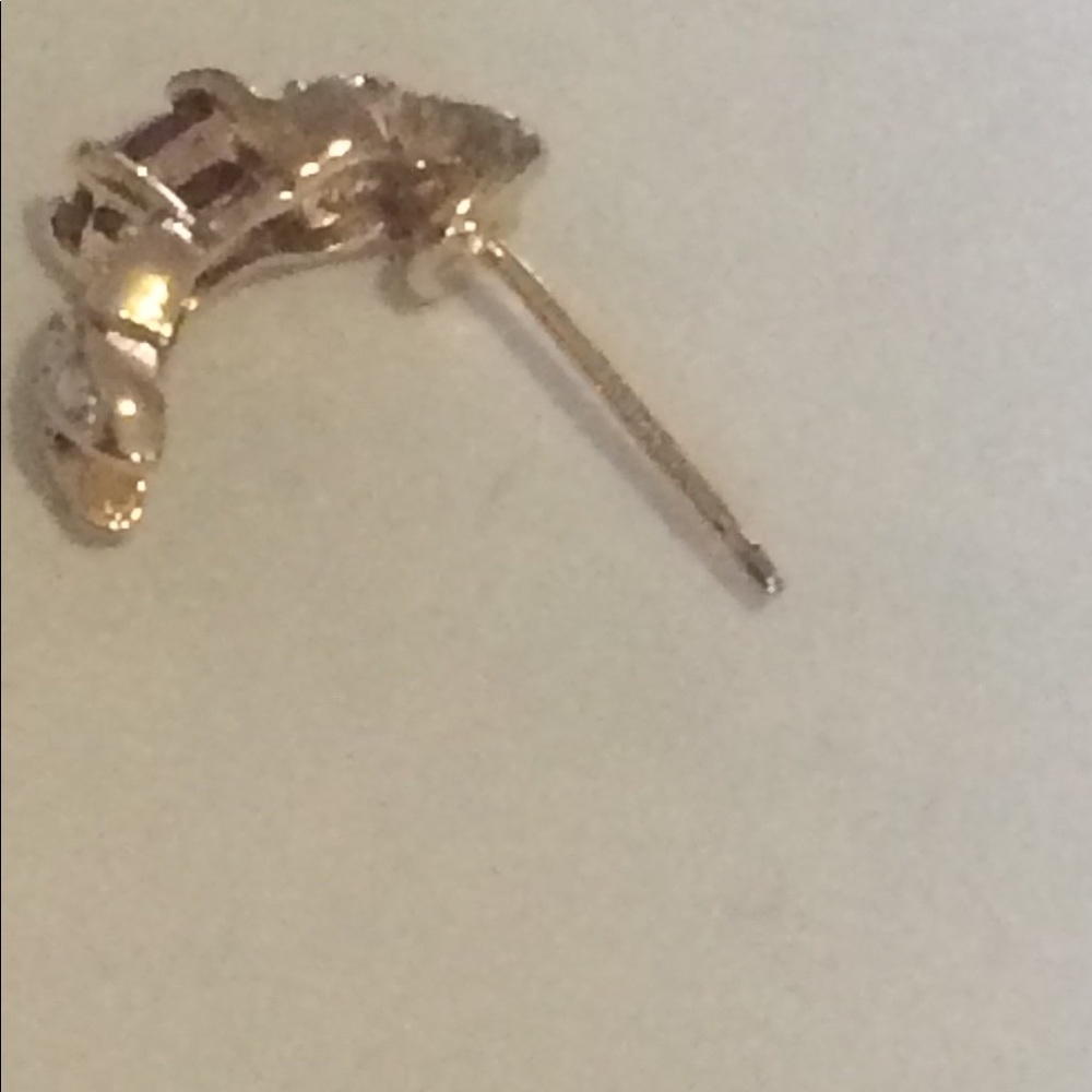 10k ruby earrings. - Picture 8 of 14